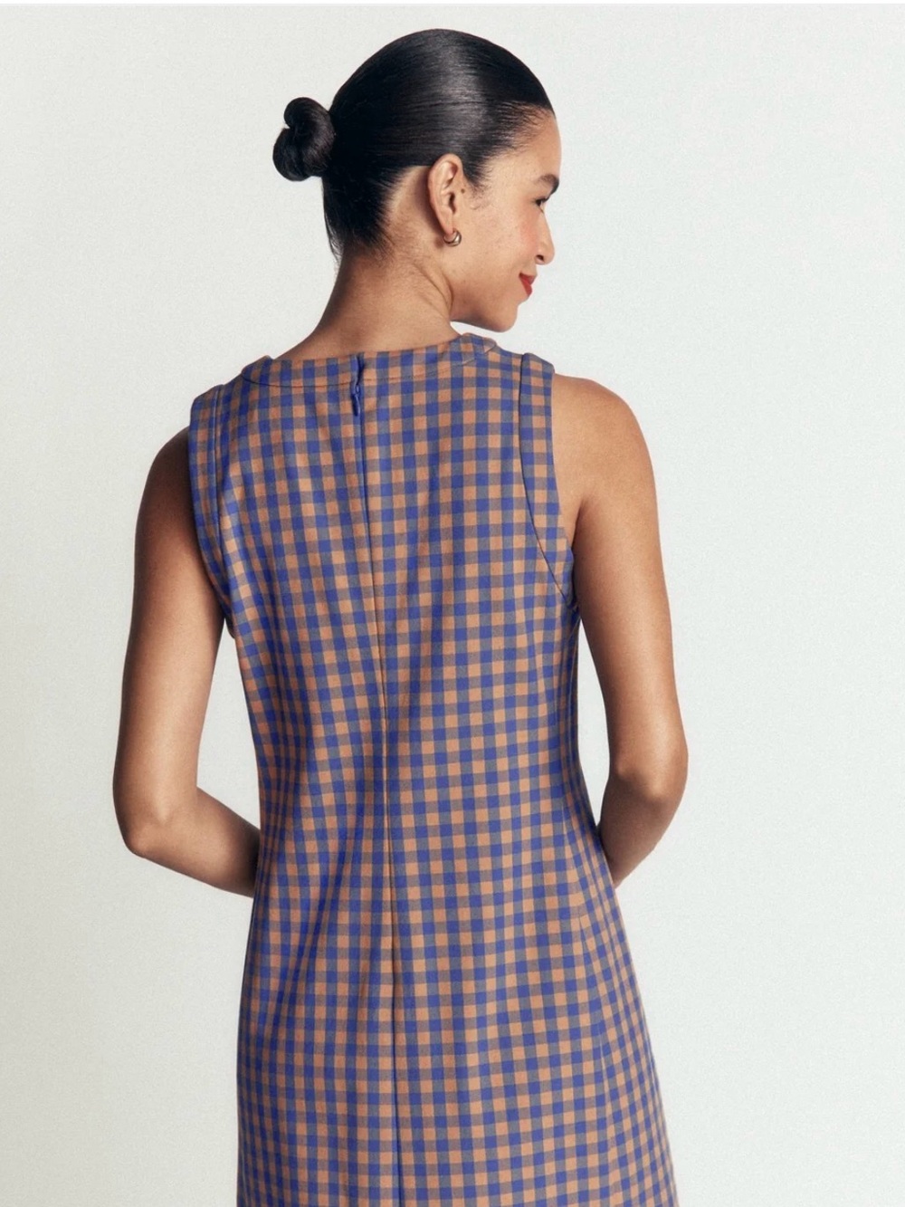 Boden Gingham Shift Dress in Blue and Tan - Picture 4 of 4